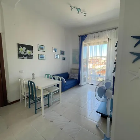 A Un Passo Dal Mare! Apartment *